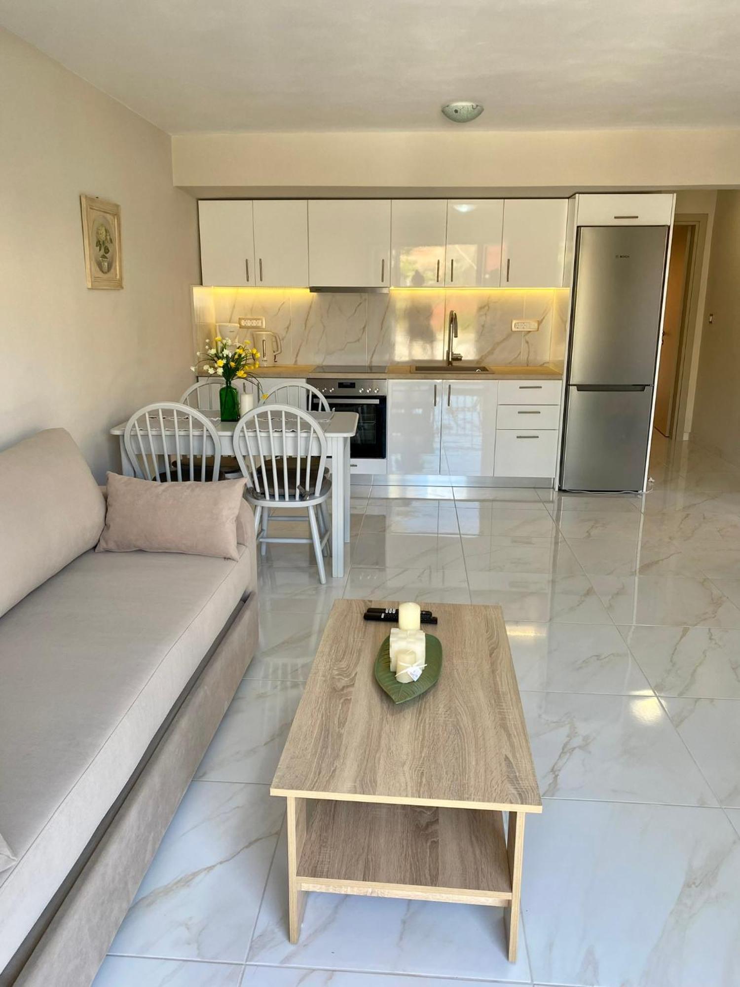 Arian Apartments Argostoli  Exterior photo